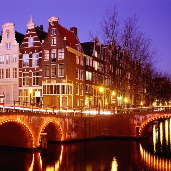 WEEK-END ERASMUS A AMSTERDAM 145€