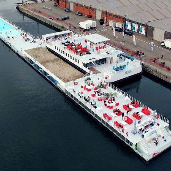 Bus au départ de Lille et Mouscron MOBILEE #LETGO BOAT ANTWERP w/ ANJA SCHNEIDER. RODRIGUEZ JR., RE.YOU and IGOR VICENTE