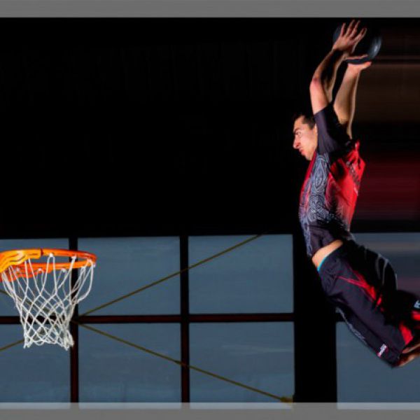 AMERICAN SHOW - FLYING DUNKERS