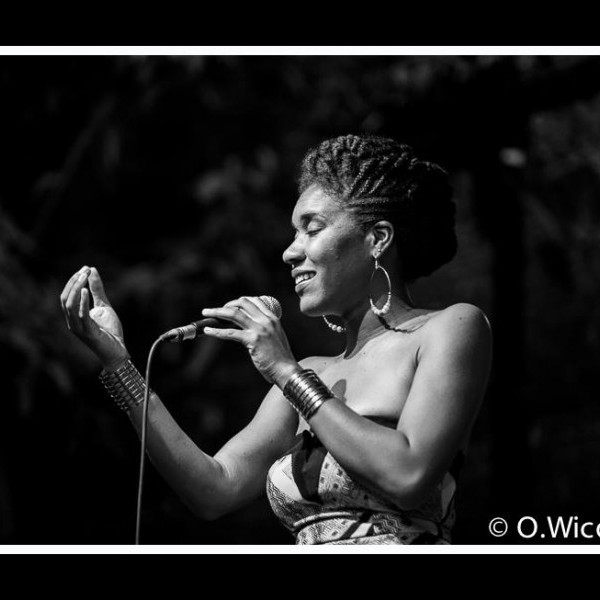 TRICIA EVY AND MOSMAN HIGH JAZZ BAND : Tribute To Ella Fitzgerald