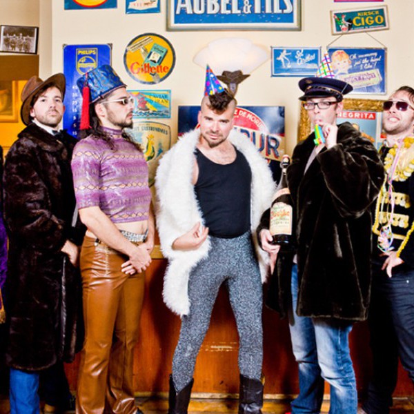 “Flying Orkestar”  …A fond la casse avec les  Balkans !