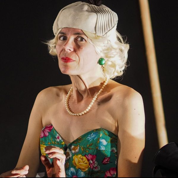 "FEMMES, FEMMES !" - THÉÂTRE - "OH LES BEAUX JOURS" - pièce de Samuel Beckett, Compagnie les Anonymes