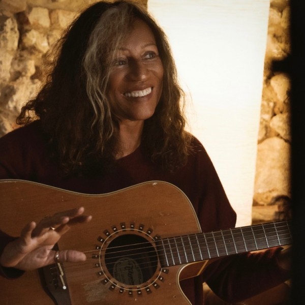 MARIE-JOSÉ ALIE