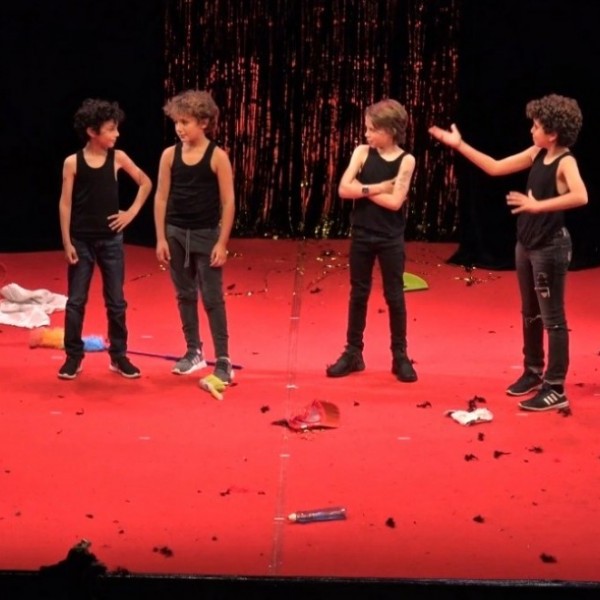 Stage vacances été Les arts de la scène et du spectacle.