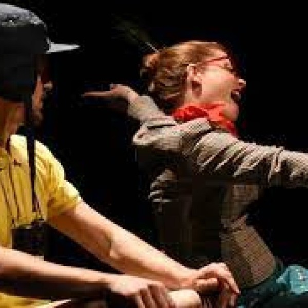 Tam- Tam par la Compagnie Madame Glou
