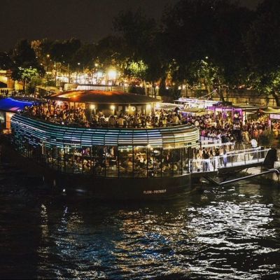REVEILLON ROOFTOP BOAT DELUXE LE FLOW ALEXANDRE III