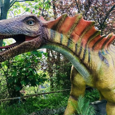 Exposition de dinosaures • Dinosaurs World à l'hippodrome de Marcq-en-Barœul