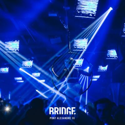 LE PLUS GRAND REVEILLON DE FRANCE + 2500 PERSONNES AU BRIDGE