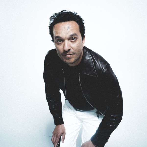 MALIK DJOUDI + guest