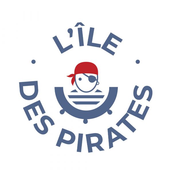 L'Île des Pirates : Accrobranche et jeux pour les enfants, guinguette pour les parents