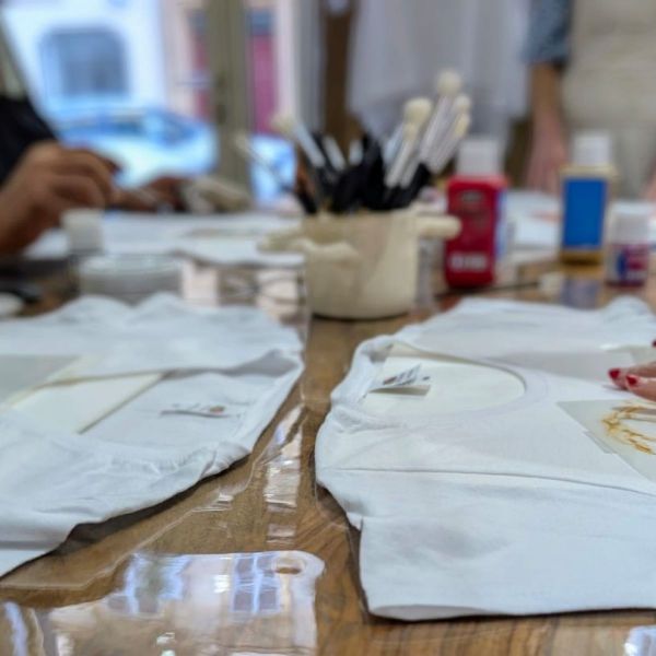 Atelier peinture sur t-shirt