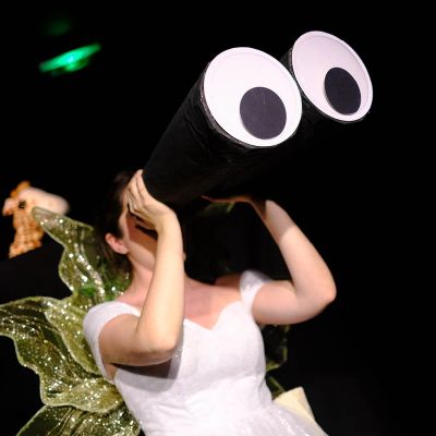 Azalée et la graine dorée